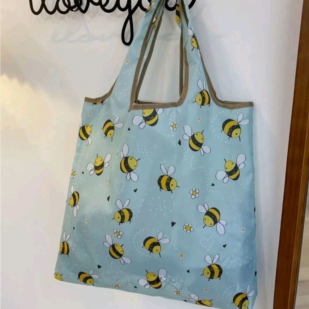 Bee 🐝 Pattern Tote Bag - Picture 5 of 5